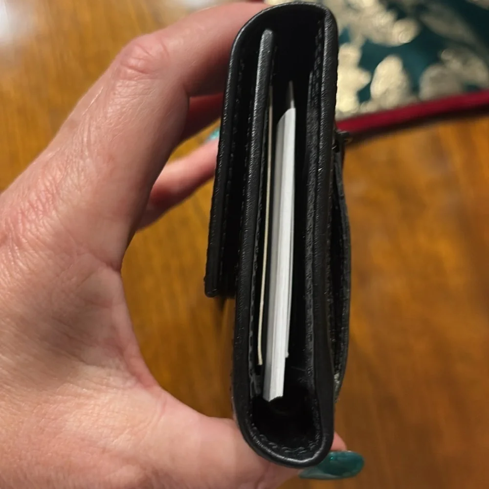 CAMELI Collection women’s genuine leather black wallet VTG check book NIB